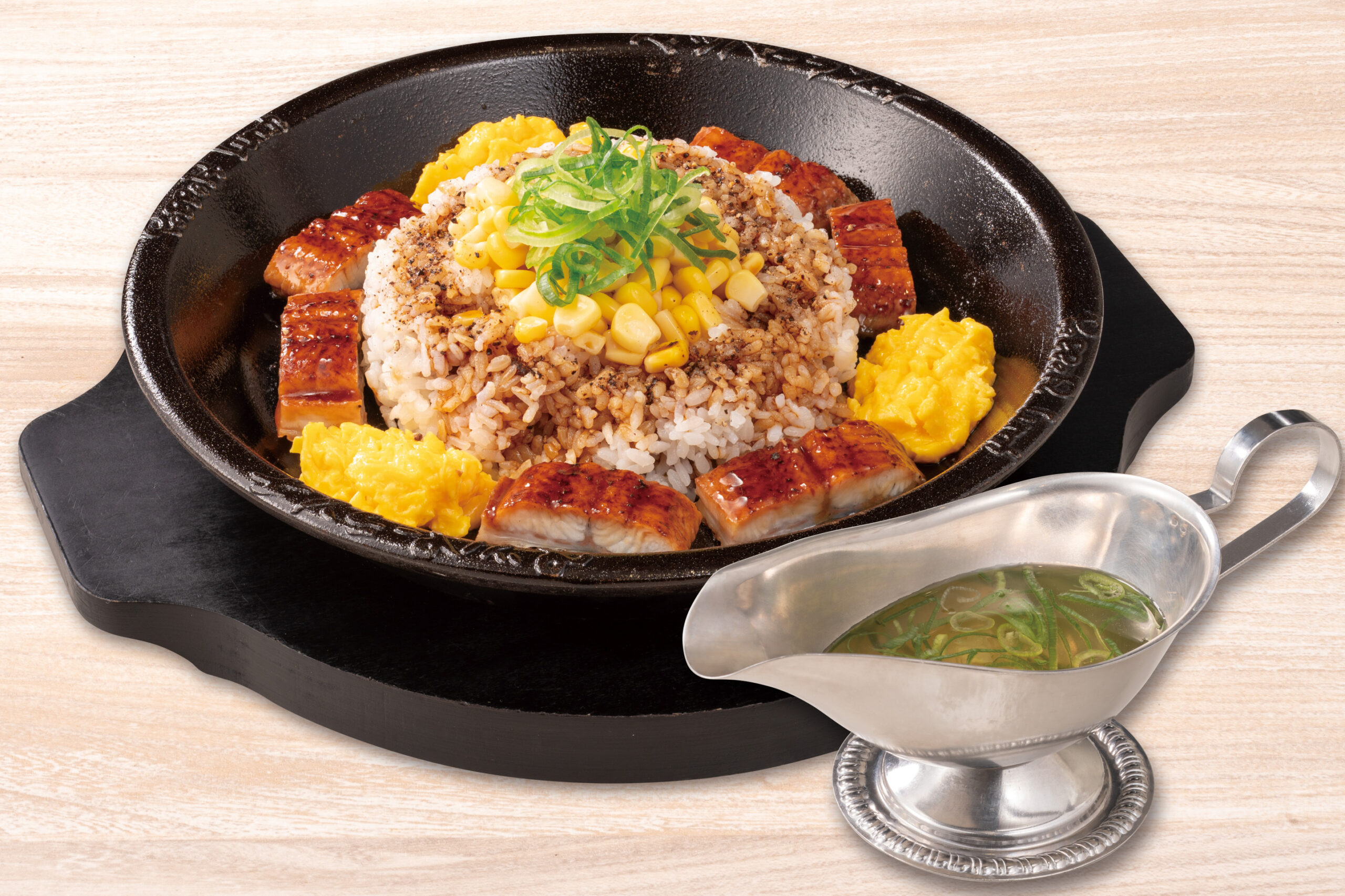 【期間限定】うなぎ茶漬けペッパーライス